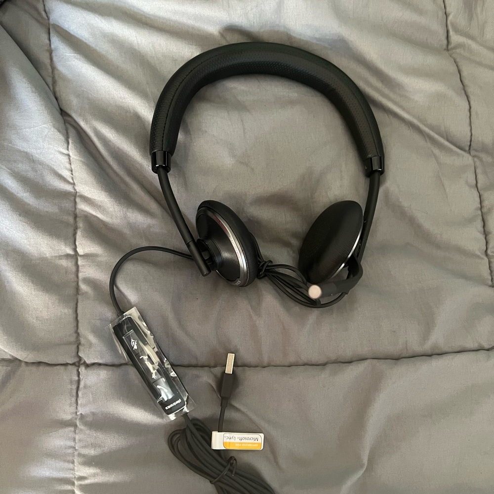 🆕 Plantronics Blackwire C-520M USB Headset, On-Ear Mono Headset, Wired - Picture 4 of 9